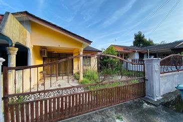 SEMI D SETINGKAT (OPEN FACING) UNTUK DIJUAL  📍Lokasi: Taman Murni, Gurun, Kedah