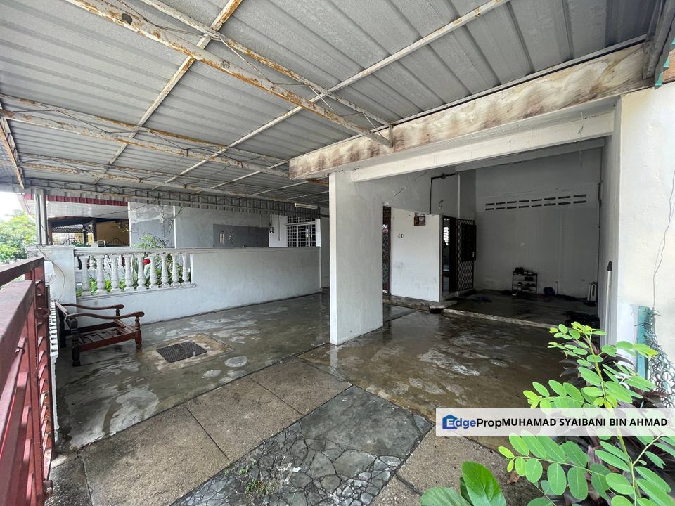 RUMAH TERES 2 TINGKAT BERDEKATAN SEKOLAH MENENGAH KEBANGSAAN SEBERANG JAYA.  📍Lintang Sembilang, Seberang Prai, Penang, Penang, Seberang Perai