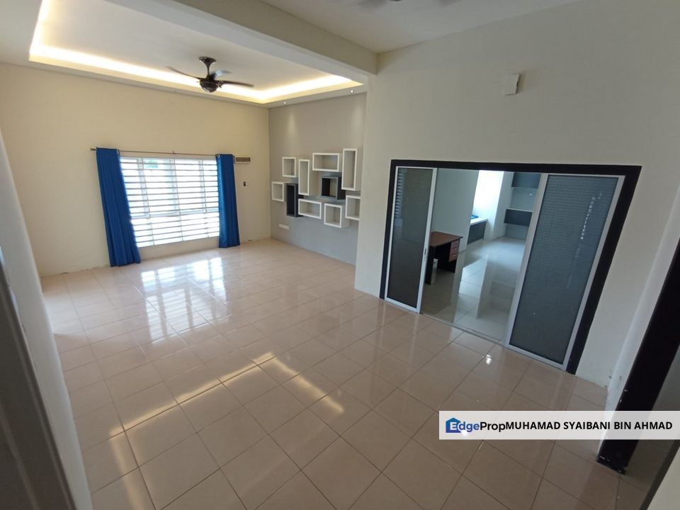 Freehold & Fully Renovated Single storey Bungalow Taman Lekir Bestari, Lekir, Perak, Perak, Manjung