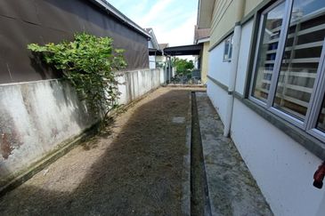 TAMAN LEKIR BESTARI 2 (P/L 1562)