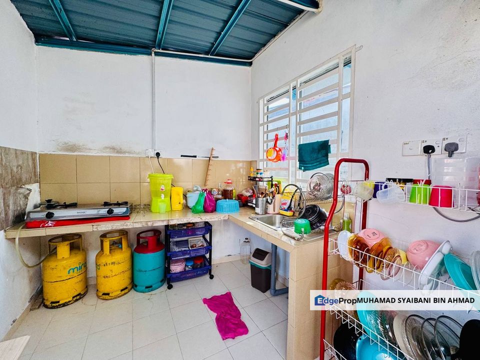 TERRACE END LOT RENOVATED OPEN FACING, Kedah, Kulim