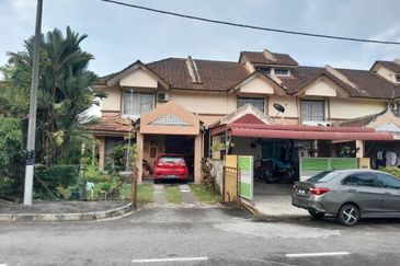 Taman Mutiara Teratai