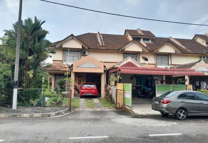 Taman Mutiara Teratai