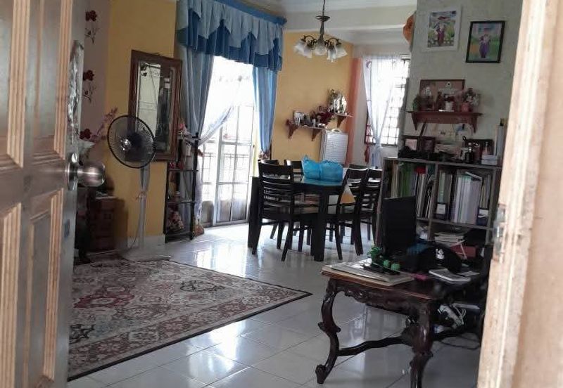 Taman Mutiara Teratai