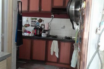 Taman Mutiara Teratai