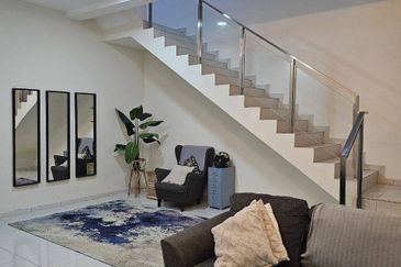 Rumah Cantik✨ Double Storey For Sale Taman Damai