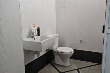 Rumah Cantik✨ Double Storey For Sale Taman Damai