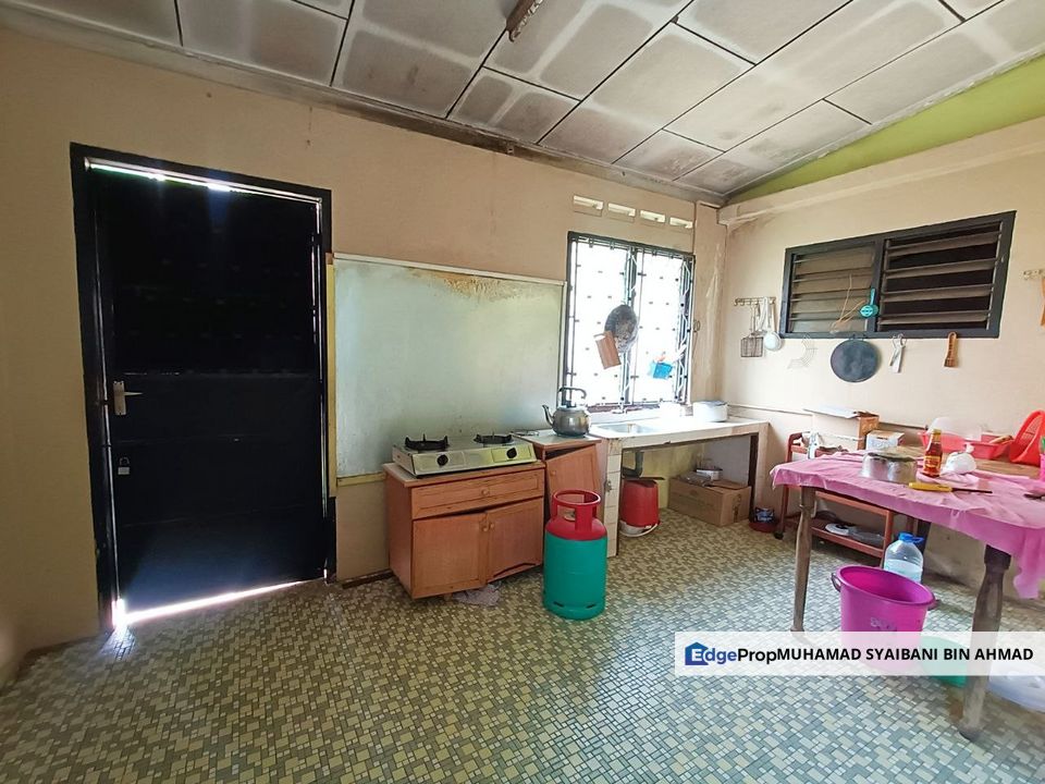 BANGLO SETINGKAT KG EXPO UTK DIJUAL, Perak, Taiping