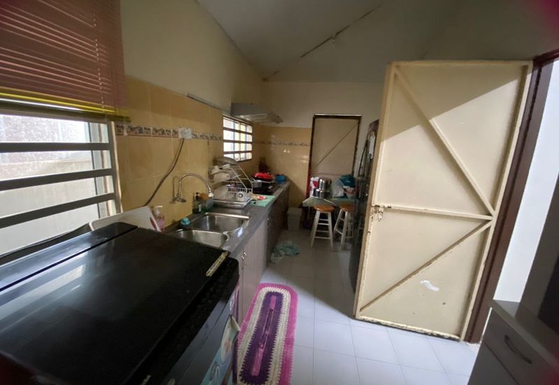 TAMAN SEMANGGOL INDAH