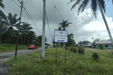 SIMPANG PERAK (PECAHAN LOT 1299)