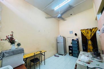 KAMPUNG BARU KLINIK - BUKIT SELAMBAU