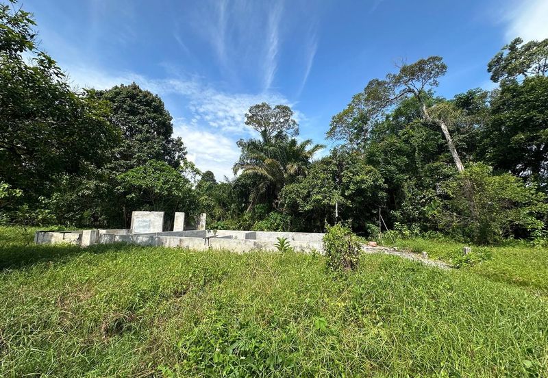 Tanah Untuk Dijual Kg Jelutong, Changkat Jering