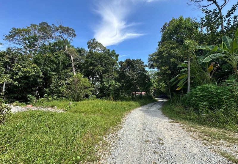 Tanah Untuk Dijual Kg Jelutong, Changkat Jering