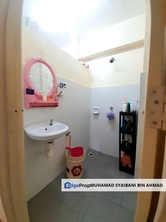 For Sale End Lot Apartment ❗️❗️RM215K ONLY ❗️❗️, Penang, Bayan Lepas