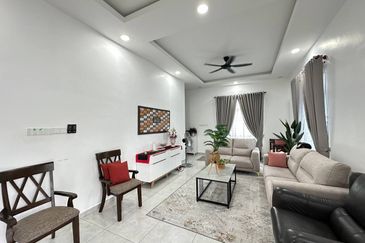 SIMPANG PERAK (PECAHAN LOT 1299)