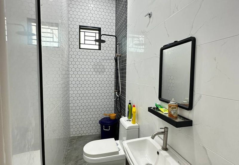 SIMPANG PERAK (PECAHAN LOT 1299)