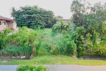 JALAN SEBERANG PERAK