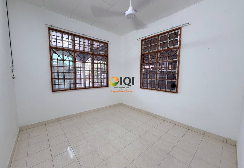 BANDAR AMANJAYA (ZON KENANGA)