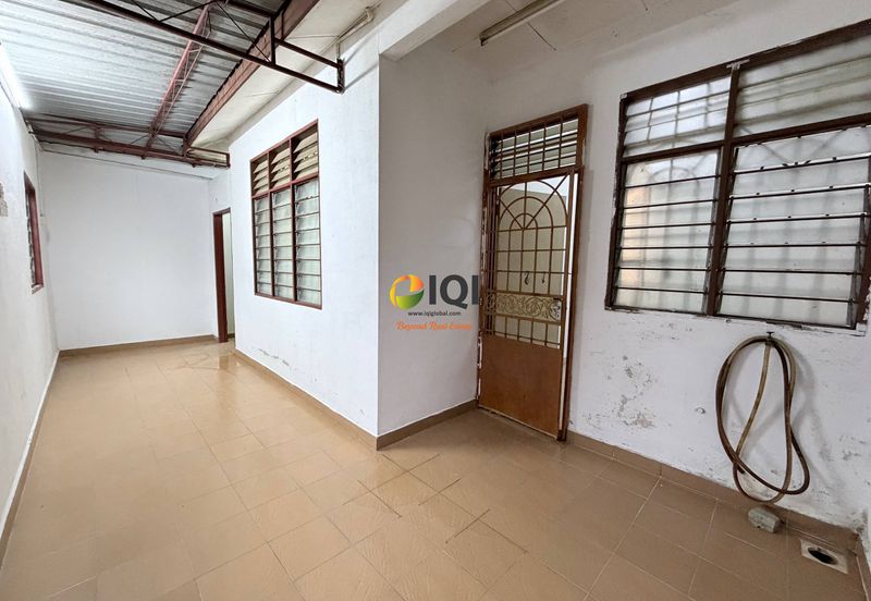 BANDAR AMANJAYA (ZON KENANGA)