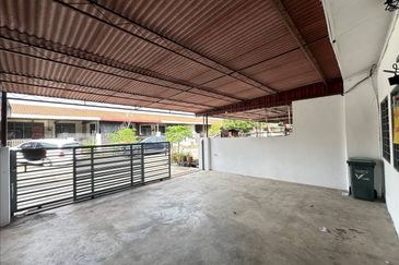 BANDAR AMANJAYA (ZON ANGGERIK)