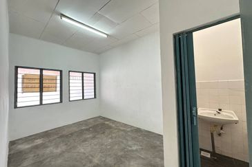 BANDAR AMANJAYA (ZON ANGGERIK)