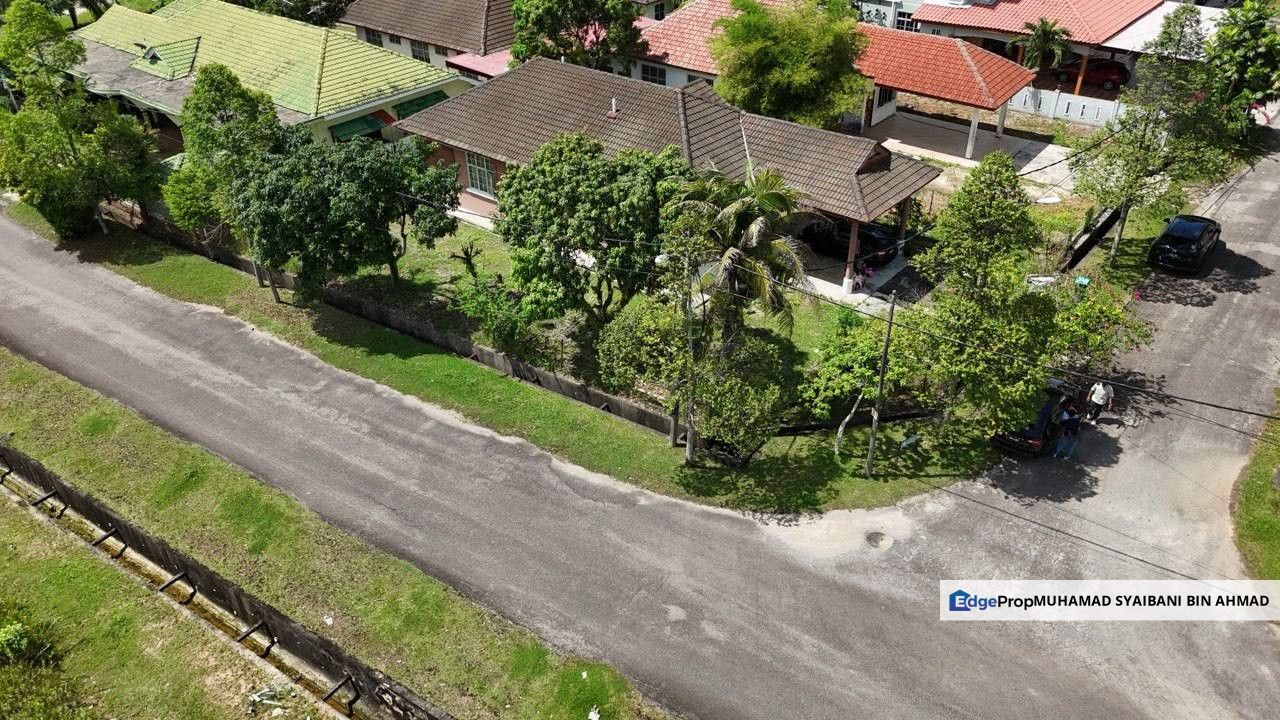 Banglo Corner Lot Taman Desa Aman, Karangan Kulim, Kedah, Kulim