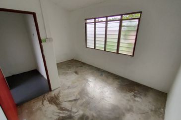 TAMAN CEMPAKA KARISMA