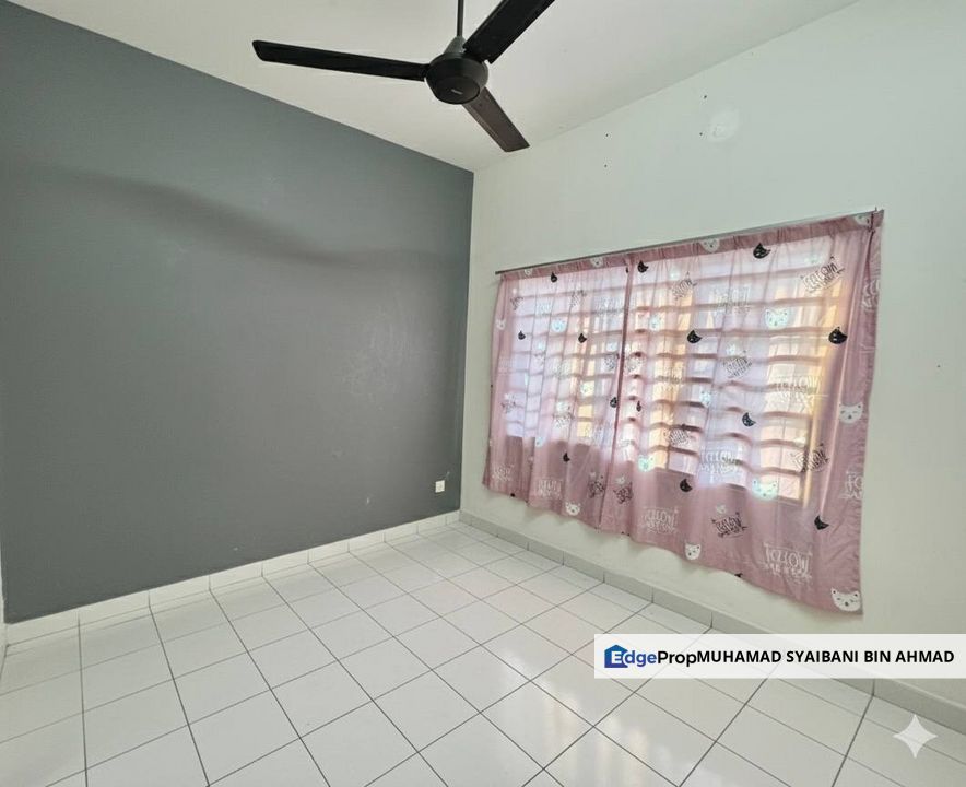 Teres Desa Manjung Point Seri Manjung, Perak, Manjung