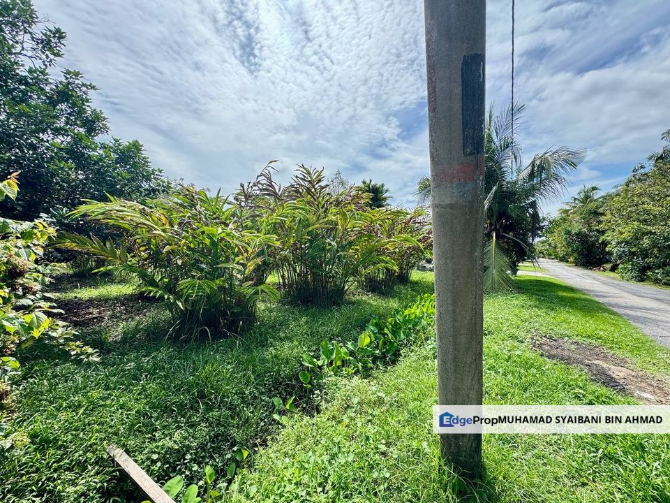 Tanah Geran 1 Nama - Sitiawan Perak, Perak, Manjung