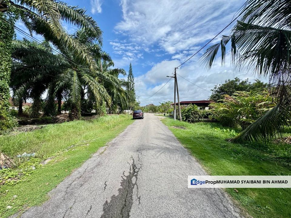 Tanah Geran 1 Nama - Sitiawan Perak, Perak, Manjung