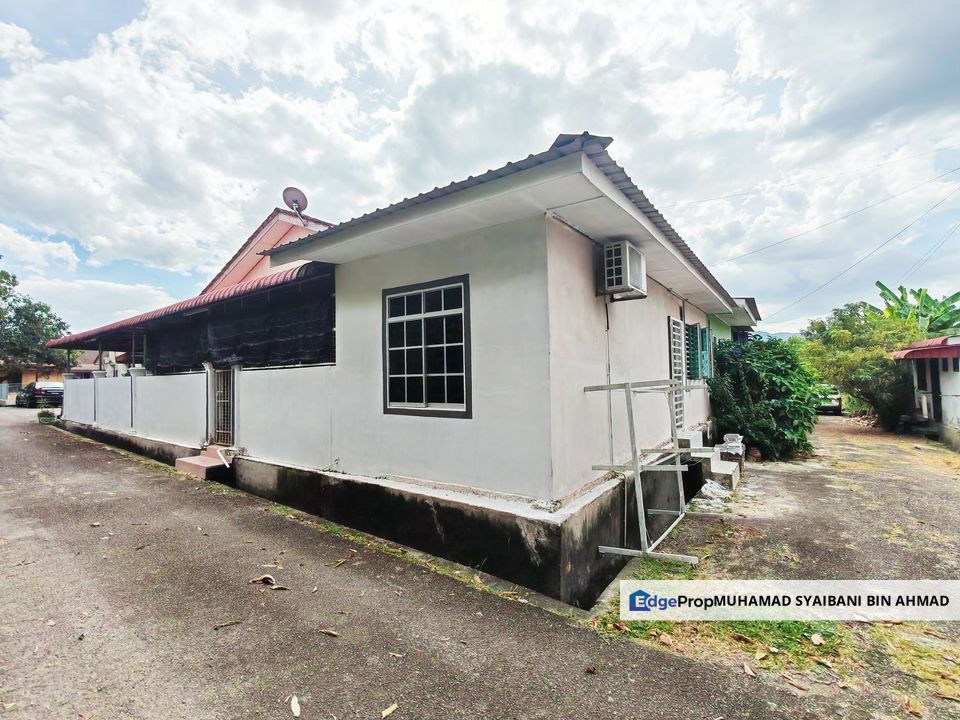 Corner Lot Teres Taman Ria Mesra, Gurun, Kedah, Gurun