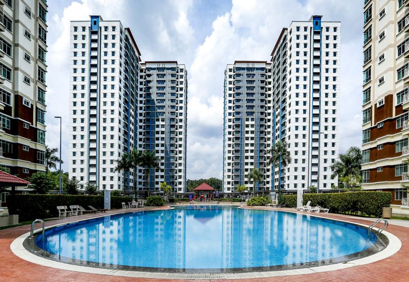 Unipark Condominium