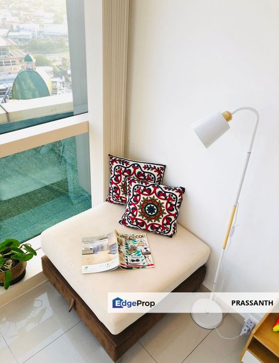 PINNACLE PJ, SERVICE APARTMENT FOR SALE WITH TENANT., Selangor, Petaling Jaya