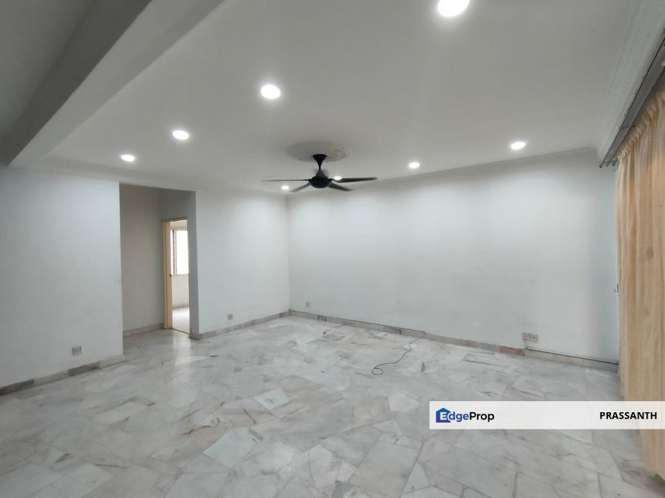 2 STORY TERRACE HOUSE FOR RENT AT TAMAN RAWANG PERDANA 2, Selangor, Rawang