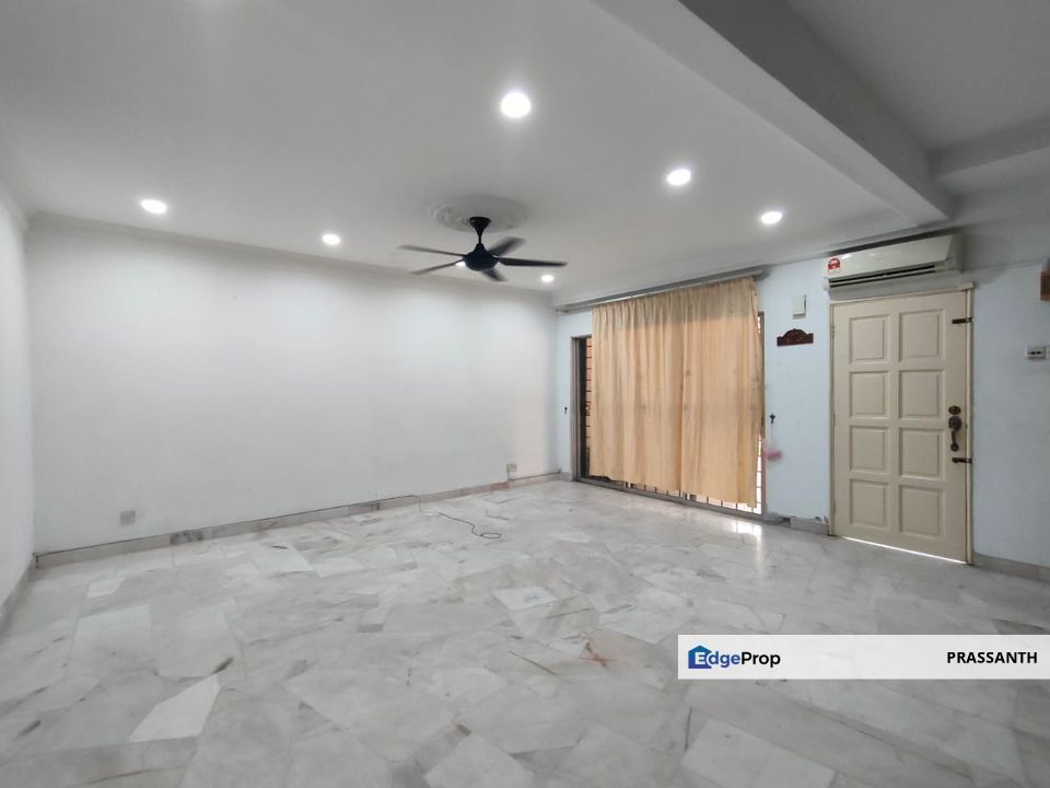 2 STORY TERRACE HOUSE FOR RENT AT TAMAN RAWANG PERDANA 2, Selangor, Rawang