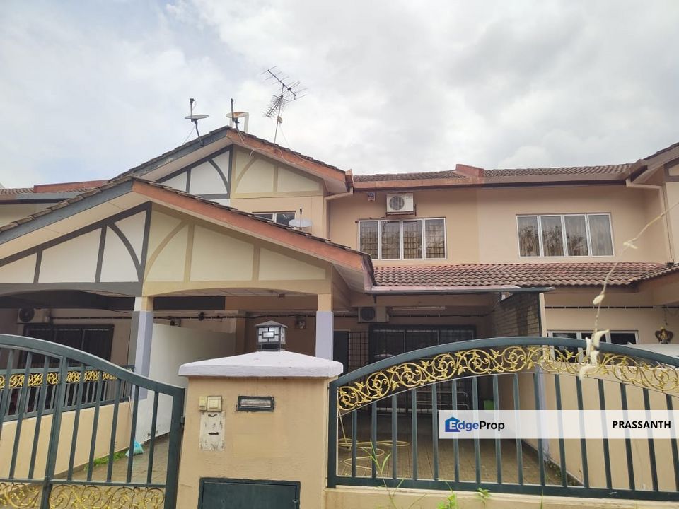 2 STORY TERRACE HOUSE FOR RENT AT TAMAN RAWANG PERDANA 2, Selangor, Rawang