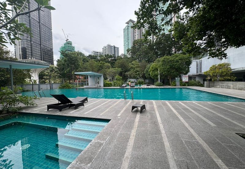 Suasana Bukit Ceylon