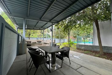 Suasana Bukit Ceylon