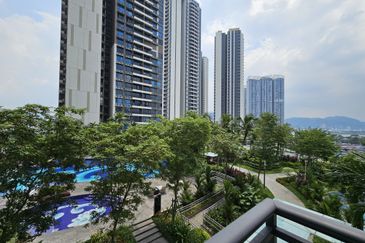 Aradia Residence @ Lake City