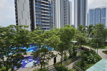 Aradia Residence @ Lake City