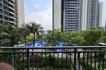 Aradia Residence @ Lake City