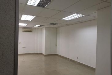 Medan Putra Business Centre