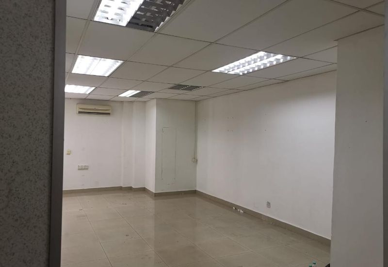 Medan Putra Business Centre