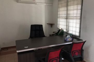 Medan Putra Business Centre