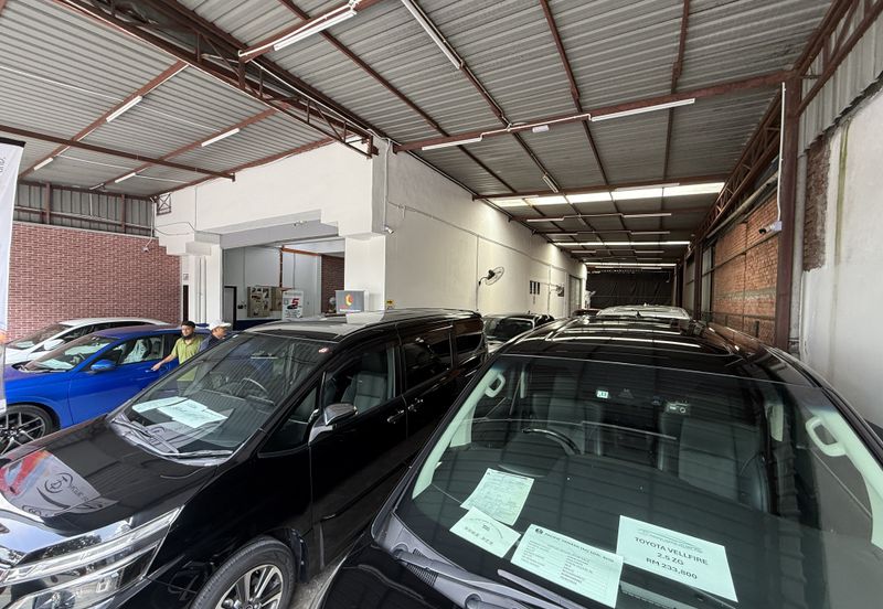 Desa Jenaris Industrial