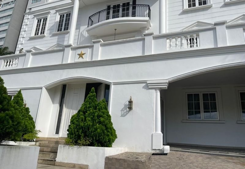 The Residence, Mont Kiara