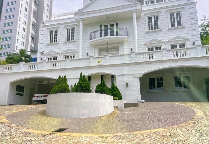 The Residence, Mont Kiara