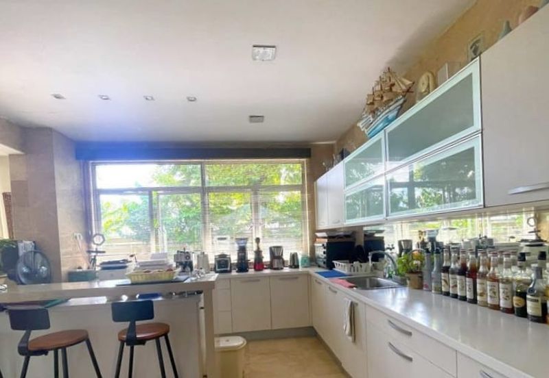 Changkat Kiara Surya