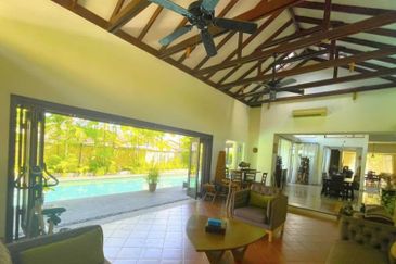 Changkat Kiara Surya