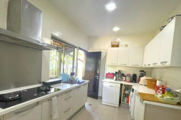 Changkat Kiara Surya